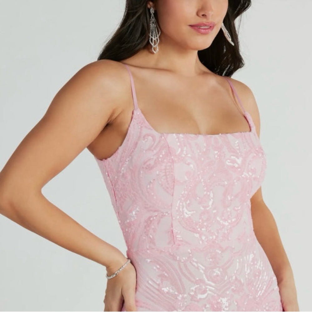Pink, Medium, Windsor Bethany Formal Sequin Slit Long Dress. Brand New!!